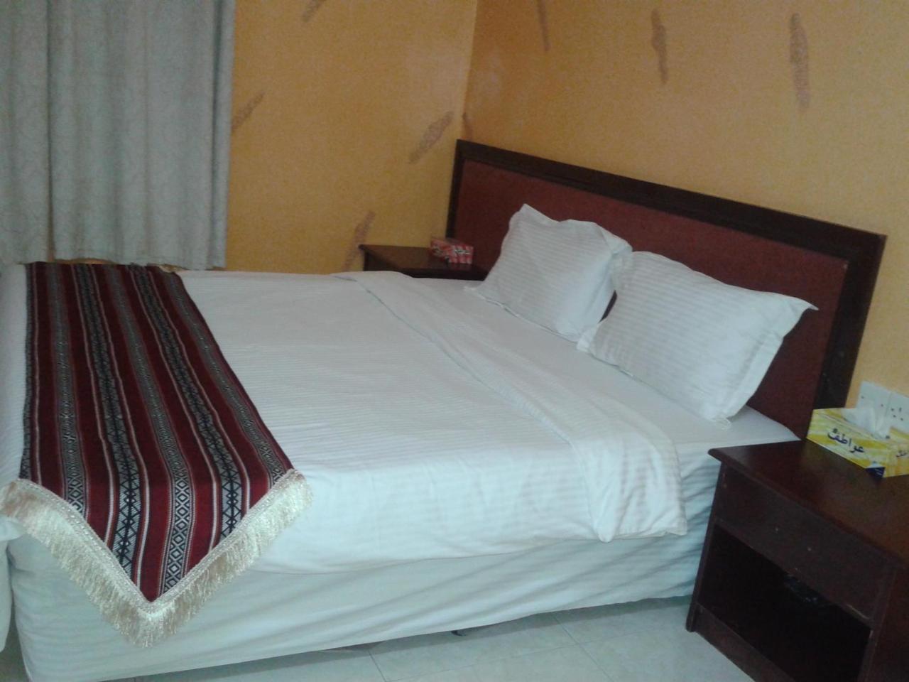 Al Ghazlan Hotel Sinaw Ruddah Екстер'єр фото