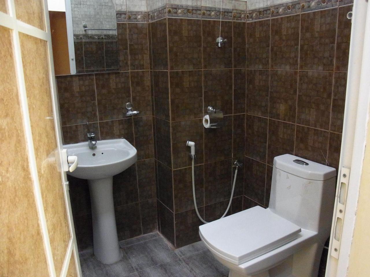 Al Ghazlan Hotel Sinaw Ruddah Екстер'єр фото