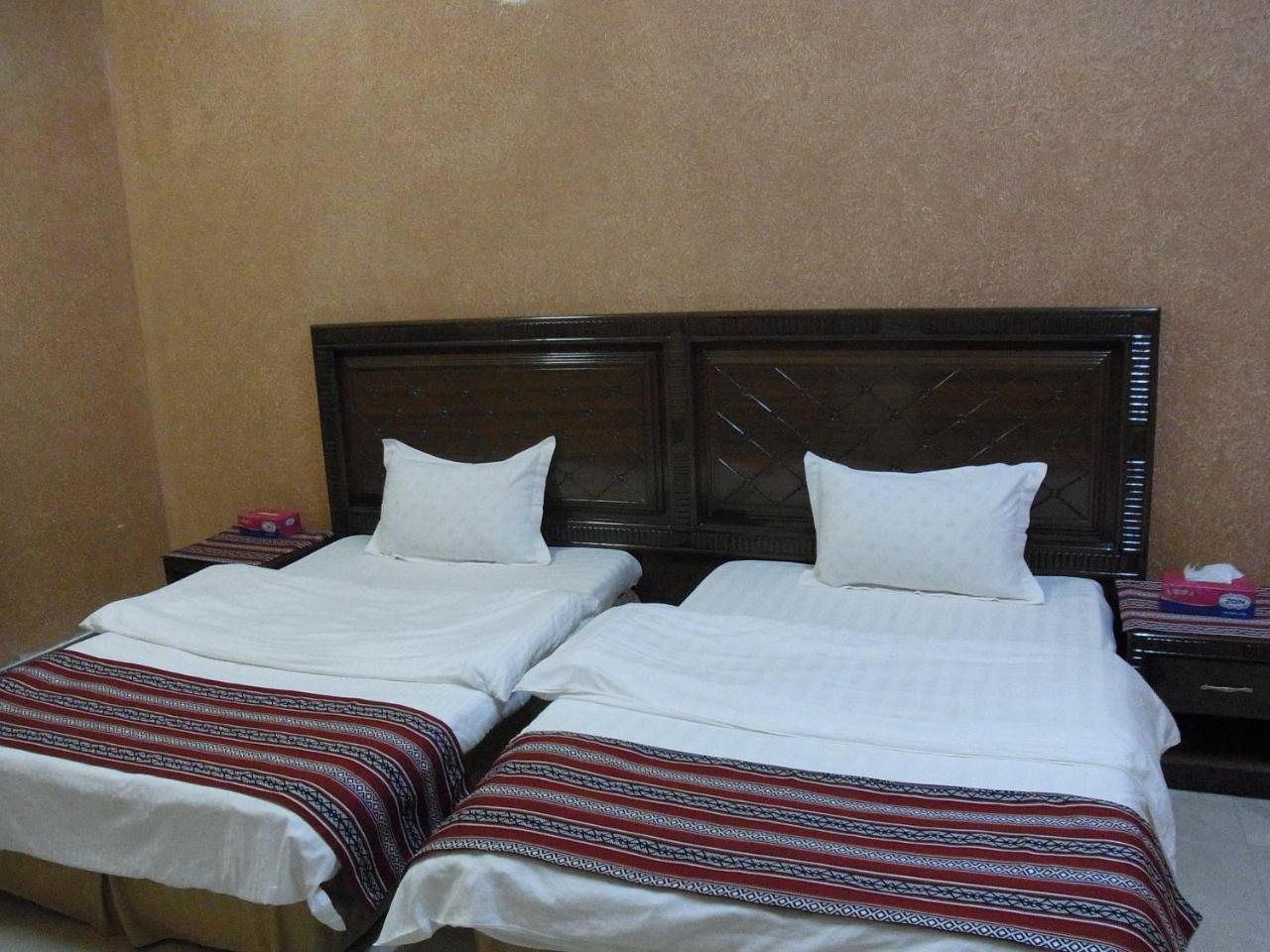 Al Ghazlan Hotel Sinaw Ruddah Екстер'єр фото
