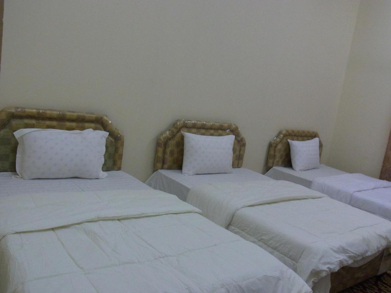 Al Ghazlan Hotel Sinaw Ruddah Екстер'єр фото