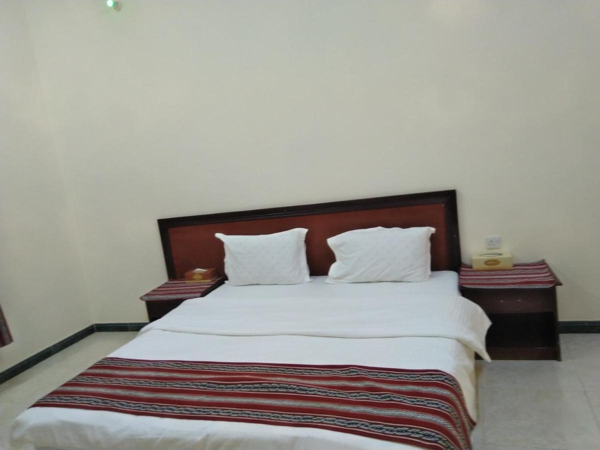 Al Ghazlan Hotel Sinaw Ruddah Екстер'єр фото
