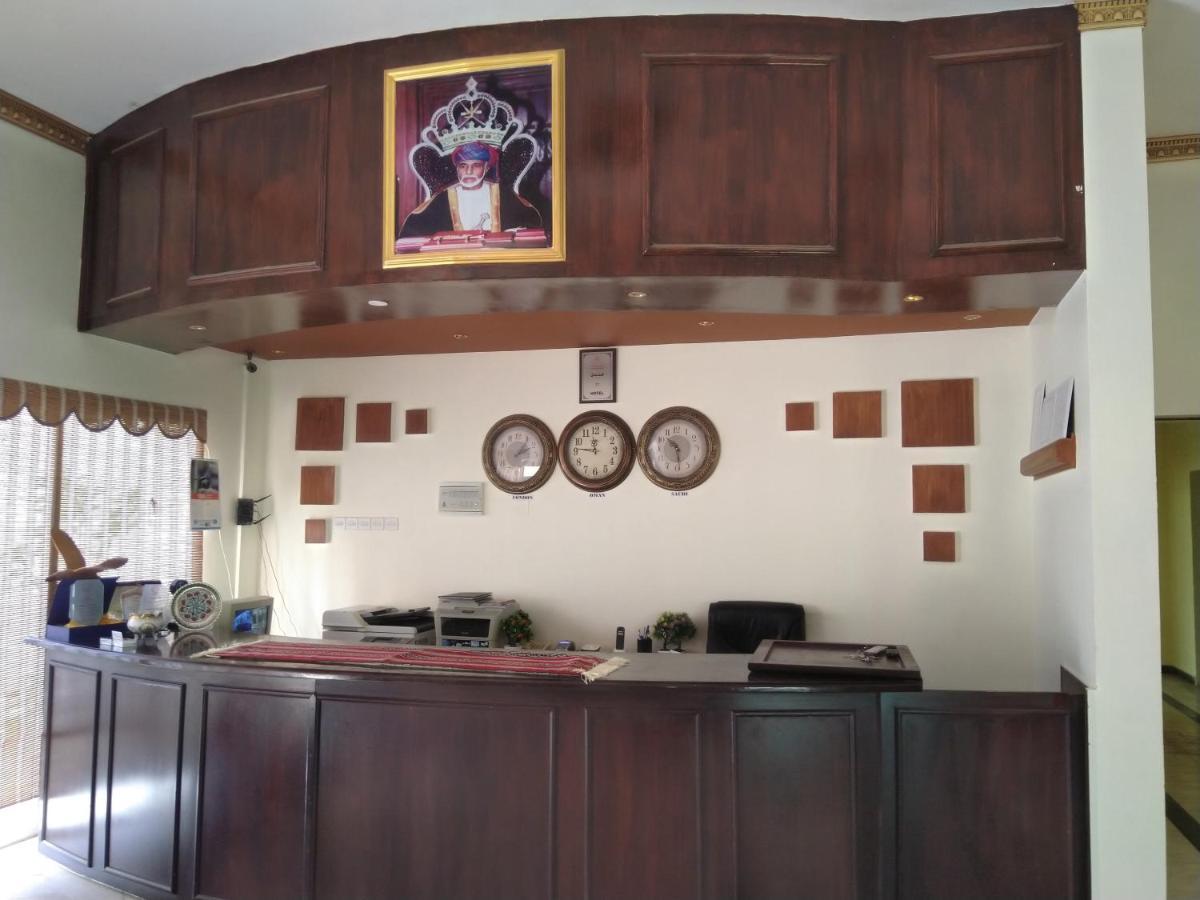 Al Ghazlan Hotel Sinaw Ruddah Екстер'єр фото